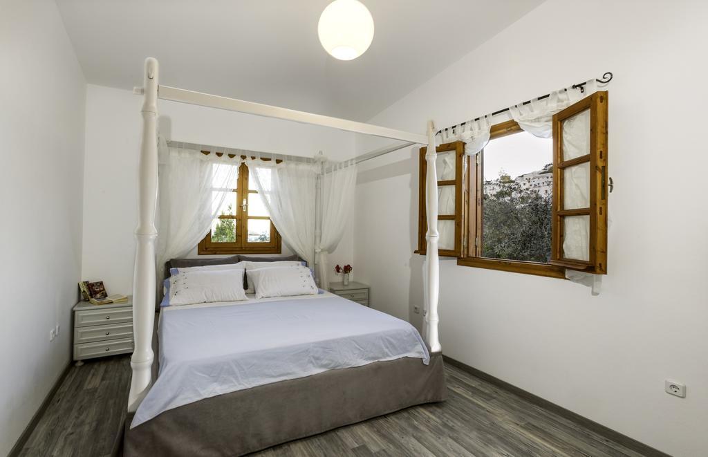 Lindos Seaside Villa Exterior photo